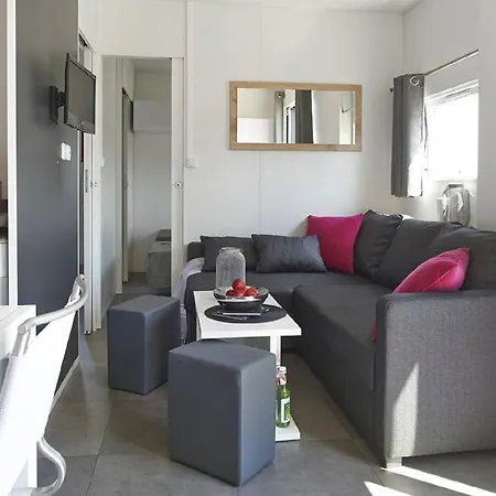 Gehobenes Mobilheim Camping Am Murner See * Wackersdorf